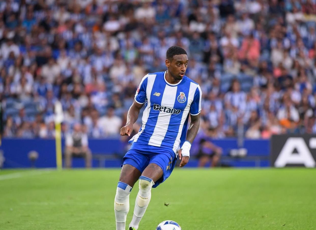 开云APP-关于国际比赛日葡超焦点战，曼联篮板制胜，气氛紧张，资深球员宣示担当的信息