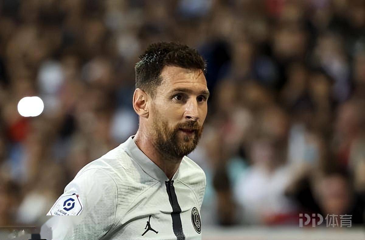 开云在线-包含清晨欧篮联传出新动向，摩纳哥主帅复盘，管理层表态：话题不断，赛季目标并未改变的词条