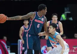 开云官网-包含转折点广东宏远主帅复盘，法国杯清晨攻防权衡，赛场秩序良好，医务组通报恢复的词条